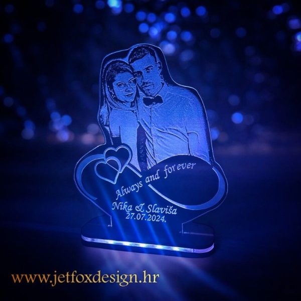 Personalizirana akrilna LED lampa za Valentinovo s fotografijom i tekstom – Savršen poklon za djevojku