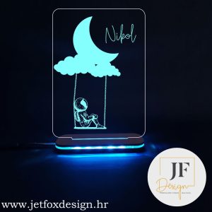 Personalizirana LED lampa s imenom i zamišljenim astronautom na ljuljački, savršen poklon za mališane i ljubitelje svemira